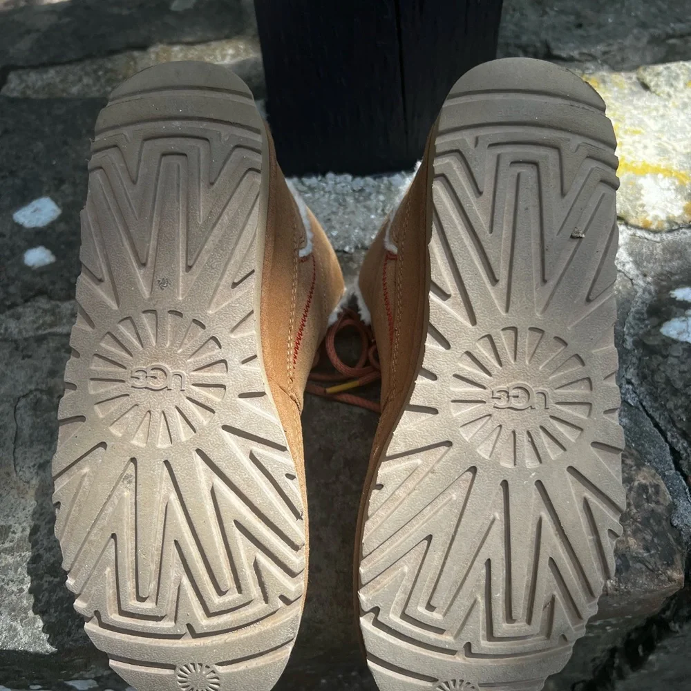 UGG Highland Hi Heritage Suede Boots - Picture 7 of 10